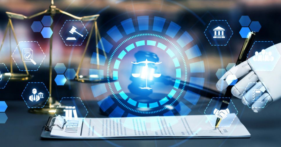 Mão robótica escreve sobre contrato sob ícones digitais de nova litigância.